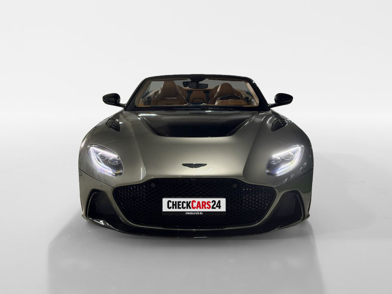 2024 Aston Martin DBS