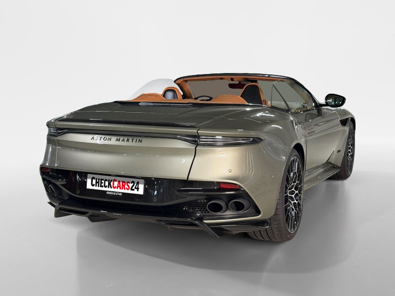 2024 Aston Martin DBS